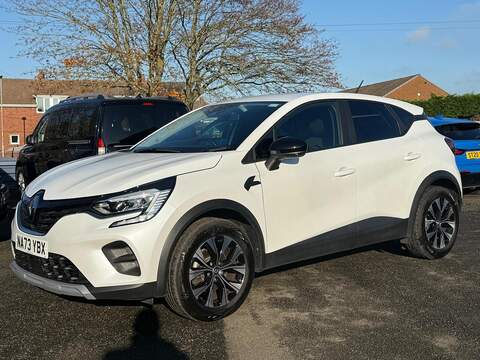 Renault Captur 1.6 E-TECH evolution Auto Euro 6 (s/s) 5dr - U79477