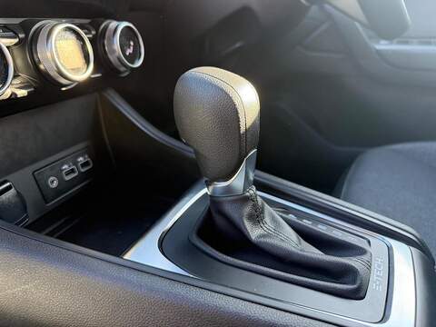 Renault Captur 1.6 E-TECH evolution Auto Euro 6 (s/s) 5dr - U79477