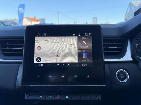 Renault Captur 1.6 E-TECH evolution Auto Euro 6 (s/s) 5dr - U79477