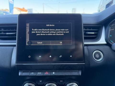 Renault Captur 1.6 E-TECH evolution Auto Euro 6 (s/s) 5dr - U79477