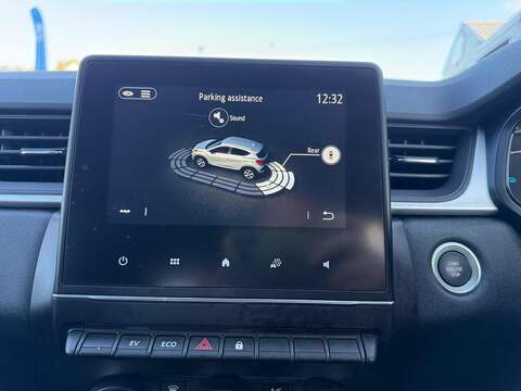 Renault Captur 1.6 E-TECH evolution Auto Euro 6 (s/s) 5dr - U79477