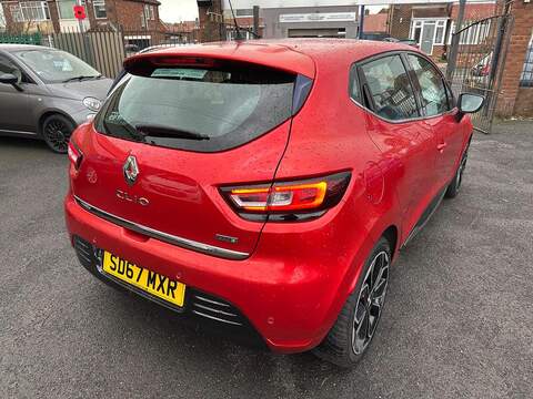 Renault Clio 1.5 dCi Dynamique S Nav Hatchback 5dr Diesel Manual Euro 6 (s/s) (90 ps) - U79484