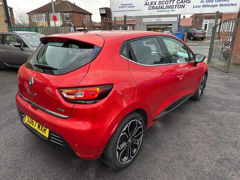 Renault Clio 1.5 dCi Dynamique S Nav Hatchback 5dr Diesel Manual Euro 6 (s/s) (90 ps) - U79484