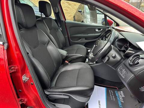 Renault Clio 1.5 dCi Dynamique S Nav Hatchback 5dr Diesel Manual Euro 6 (s/s) (90 ps) - U79484