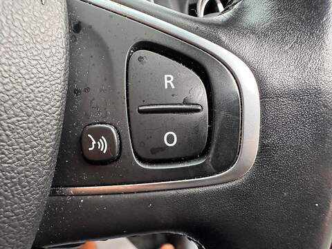 Renault Clio 1.5 dCi Dynamique S Nav Hatchback 5dr Diesel Manual Euro 6 (s/s) (90 ps) - U79484