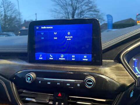 Ford Kuga 1.5T EcoBoost Vignale Euro 6 (s/s) 5dr - U79488