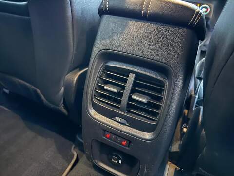 Ford Kuga 1.5T EcoBoost Vignale Euro 6 (s/s) 5dr - U79488