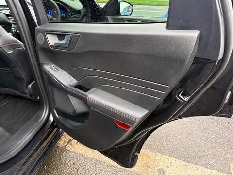 Ford Kuga 1.5T EcoBoost ST-Line X Edition Euro 6 (s/s) 5dr - U79490