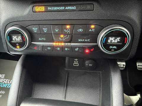 Ford Kuga 1.5T EcoBoost ST-Line X Edition Euro 6 (s/s) 5dr - U79490