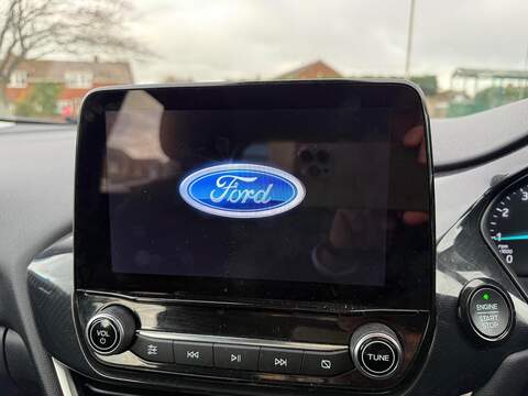 Ford Puma 1.0T EcoBoost MHEV Titanium SUV 5dr Petrol Manual Euro 6 (s/s) (125 ps) - U79492