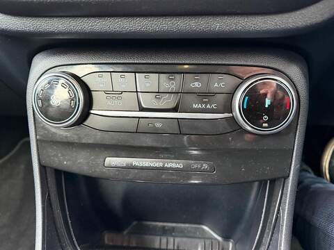 Ford Puma 1.0T EcoBoost MHEV Titanium SUV 5dr Petrol Manual Euro 6 (s/s) (125 ps) - U79492