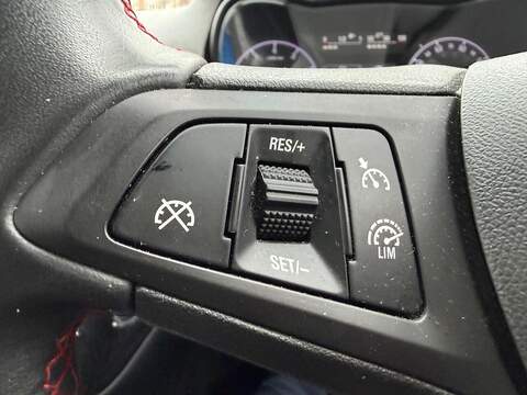 Vauxhall Corsa 1.4i ecoTEC SRi Nav Hatchback 3dr Petrol Manual Euro 6 (75 ps) - U79493