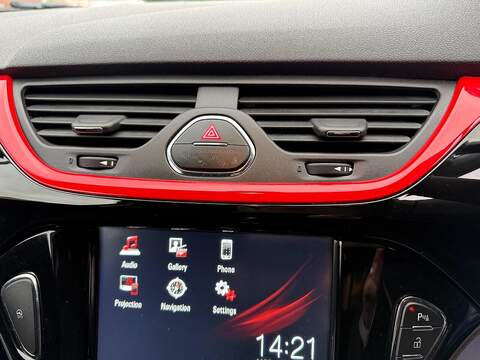 Vauxhall Corsa 1.4i ecoTEC SRi Nav Hatchback 3dr Petrol Manual Euro 6 (75 ps) - U79493