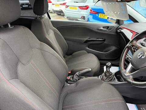 Vauxhall Corsa 1.4i ecoTEC SRi Nav Hatchback 3dr Petrol Manual Euro 6 (75 ps) - U79493