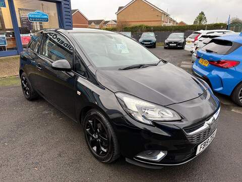 Vauxhall Corsa 1.4i ecoTEC SRi Nav Hatchback 3dr Petrol Manual Euro 6 (75 ps) - U79493
