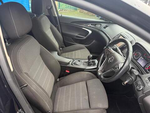 Vauxhall Insignia 2.0 CDTi ecoFLEX SRi Nav Hatchback 5dr Diesel Manual Euro 5 (s/s) (163 ps) - U79499