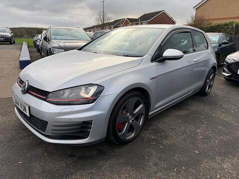 Volkswagen Golf 2.0 TSI BlueMotion Tech GTI Performance Hatchback 3dr Petrol Manual Euro 6 (s/s) (230 ps) - U79500