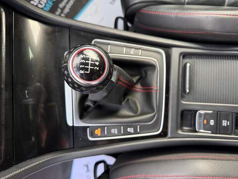 Volkswagen Golf 2.0 TSI BlueMotion Tech GTI Performance Hatchback 3dr Petrol Manual Euro 6 (s/s) (230 ps) - U79500
