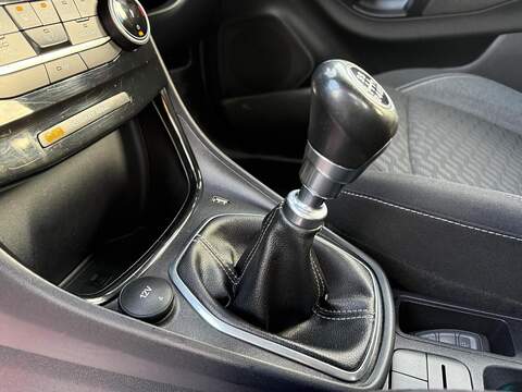 Ford Puma 1.0T EcoBoost MHEV Titanium Euro 6 (s/s) 5dr - U79511