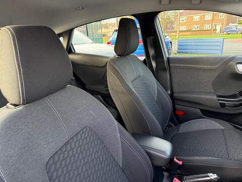 Ford Puma 1.0T EcoBoost MHEV Titanium Euro 6 (s/s) 5dr - U79511