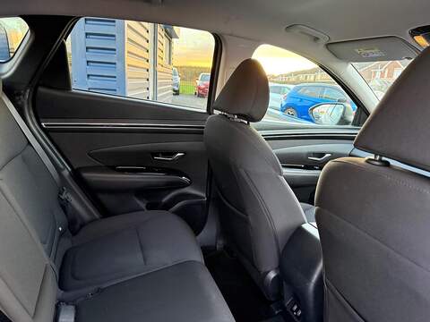 Hyundai TUCSON 1.6 T-GDi SE Connect Euro 6 (s/s) 5dr - U79513