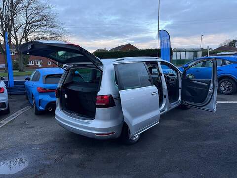 Volkswagen Sharan 1.4 TSI SE Nav DSG Euro 6 (s/s) 5dr - U79515