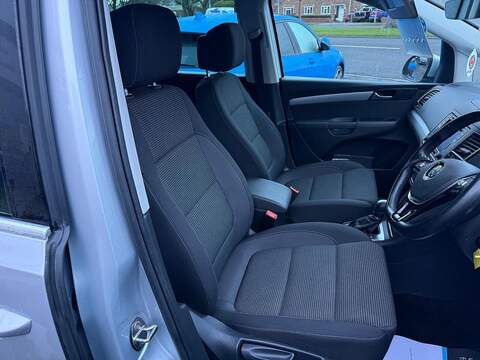 Volkswagen Sharan 1.4 TSI SE Nav DSG Euro 6 (s/s) 5dr - U79515