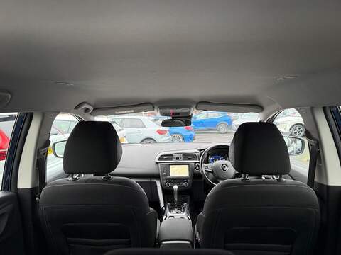 Renault Kadjar 1.5 dCi Dynamique Nav SUV 5dr Diesel EDC Euro 6 (s/s) (110 ps) - U79517