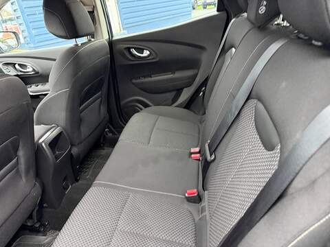 Renault Kadjar 1.5 dCi Dynamique Nav SUV 5dr Diesel EDC Euro 6 (s/s) (110 ps) - U79517