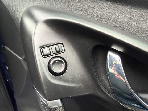 Renault Kadjar 1.5 dCi Dynamique Nav SUV 5dr Diesel EDC Euro 6 (s/s) (110 ps) - U79517