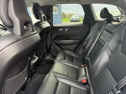 Volvo XC60 2.0 T5 Inscription Pro Auto AWD Euro 6 (s/s) 5dr - U79519