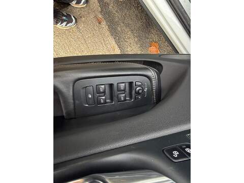 Volvo XC60 2.0 T5 Inscription Pro Auto AWD Euro 6 (s/s) 5dr - U79519