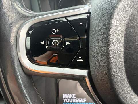 Volvo XC60 2.0 T5 Inscription Pro Auto AWD Euro 6 (s/s) 5dr - U79519