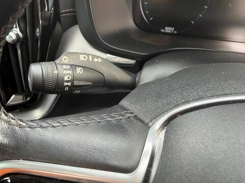 Volvo XC60 2.0 T5 Inscription Pro Auto AWD Euro 6 (s/s) 5dr - U79519