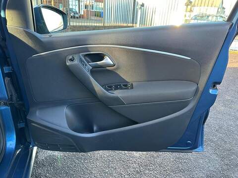 Volkswagen Polo 1.4 TDI BlueMotion Tech SE Hatchback 5dr Diesel Manual Euro 6 (s/s) (75 ps) - U79523