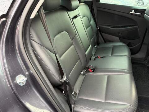 Hyundai TUCSON 1.6 T-GDi Premium SUV 5dr Petrol DCT Euro 6 (s/s) (177 ps) - U79527