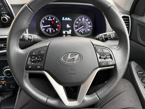 Hyundai TUCSON 1.6 T-GDi Premium SUV 5dr Petrol DCT Euro 6 (s/s) (177 ps) - U79527