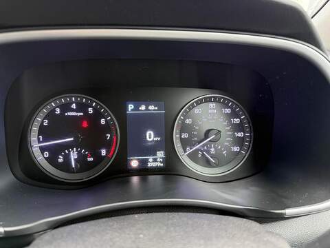 Hyundai TUCSON 1.6 T-GDi Premium SUV 5dr Petrol DCT Euro 6 (s/s) (177 ps) - U79527