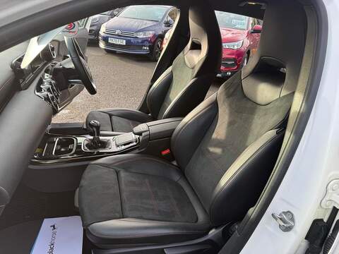 Mercedes-Benz A Class 1.3 A200 AMG Line Hatchback 5dr Petrol Manual Euro 6 (s/s) (163 ps) - U79529