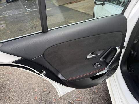 Mercedes-Benz A Class 1.3 A200 AMG Line Hatchback 5dr Petrol Manual Euro 6 (s/s) (163 ps) - U79529