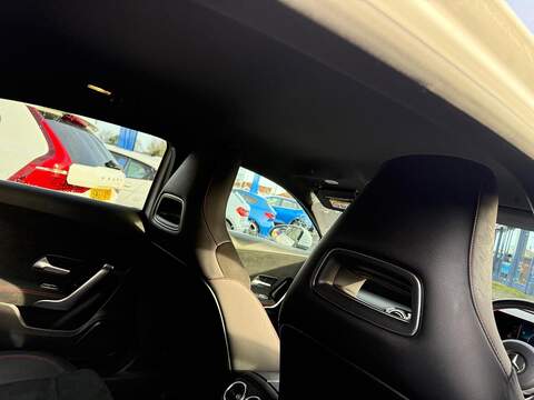 Mercedes-Benz A Class 1.3 A200 AMG Line Hatchback 5dr Petrol Manual Euro 6 (s/s) (163 ps) - U79529