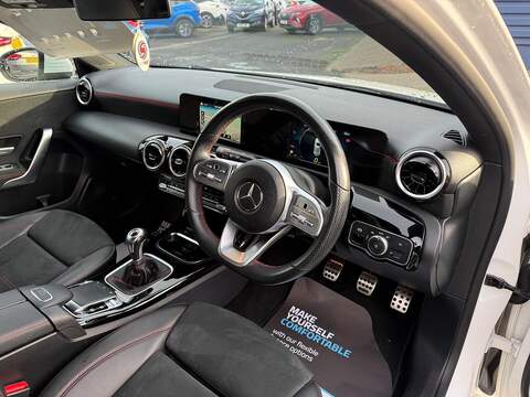 Mercedes-Benz A Class 1.3 A200 AMG Line Hatchback 5dr Petrol Manual Euro 6 (s/s) (163 ps) - U79529