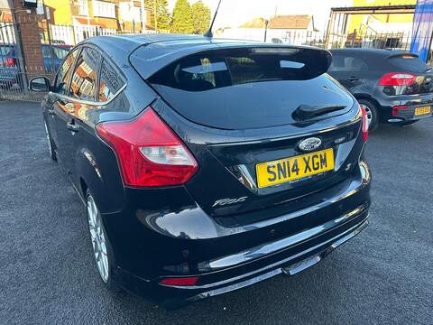 Ford Focus 1.6 TDCi Zetec S Hatchback 5dr Diesel Manual Euro 5 (s/s) (115 ps) - U79531