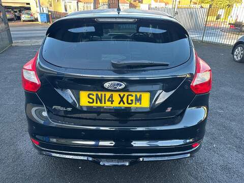 Ford Focus 1.6 TDCi Zetec S Hatchback 5dr Diesel Manual Euro 5 (s/s) (115 ps) - U79531