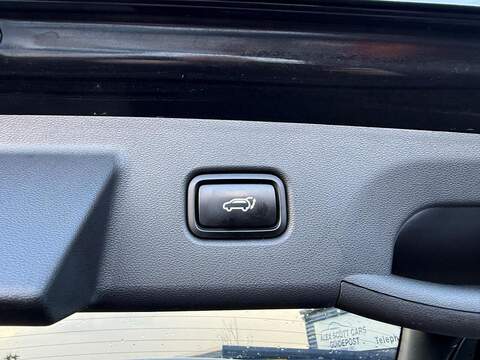 Hyundai TUCSON 1.6 h T-GDi 13.8kWh Ultimate Auto 4WD Euro 6 (s/s) 5dr - U79540