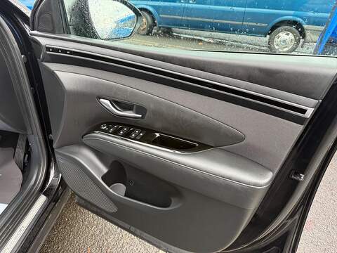 Hyundai TUCSON 1.6 h T-GDi 13.8kWh Ultimate Auto 4WD Euro 6 (s/s) 5dr - U79540