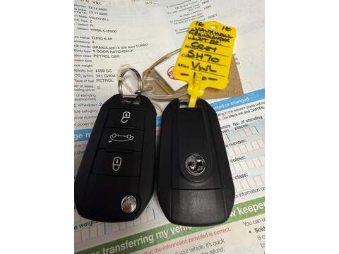 Vauxhall Grandland X 1.2 Turbo SRi Nav SUV 5dr Petrol Manual Euro 6 (s/s) (130 ps) - U79544