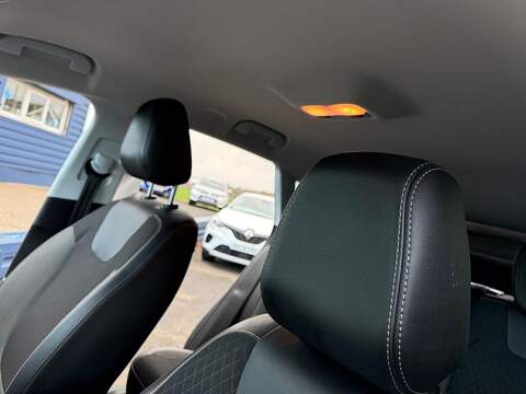 Vauxhall Grandland X 1.2 Turbo SRi Nav SUV 5dr Petrol Manual Euro 6 (s/s) (130 ps) - U79544