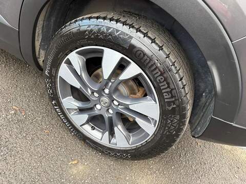 Vauxhall Grandland X 1.2 Turbo SRi Nav SUV 5dr Petrol Manual Euro 6 (s/s) (130 ps) - U79544