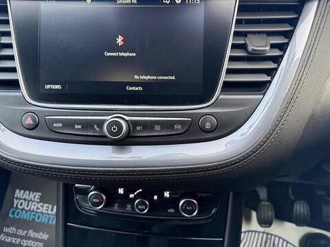 Vauxhall Grandland X 1.2 Turbo SRi Nav SUV 5dr Petrol Manual Euro 6 (s/s) (130 ps) - U79544